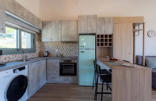 Sigri Apartment | Apolithon Premium Houses