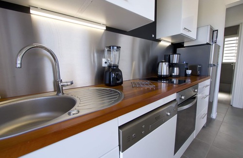 Trois-Ilets House | APOLLINAIRE apartment, superb sea view, private pool, beaches, shops