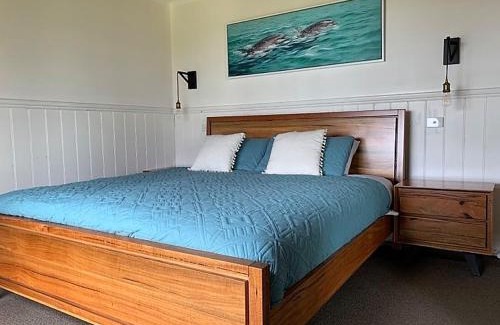 Marengo House | Apollo Bay Cottages- Marriners