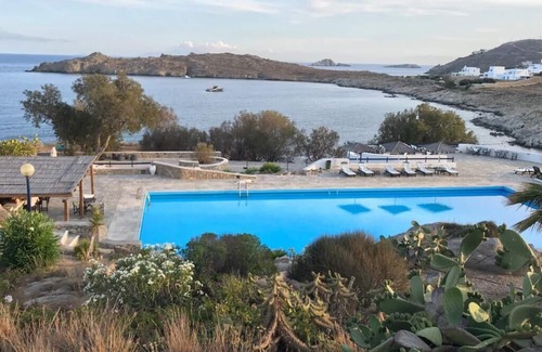 Ornos House | APOLLON VILLA SEAVIEW, PRIVATE BEACH+POOL IN PRIVATE RESORT