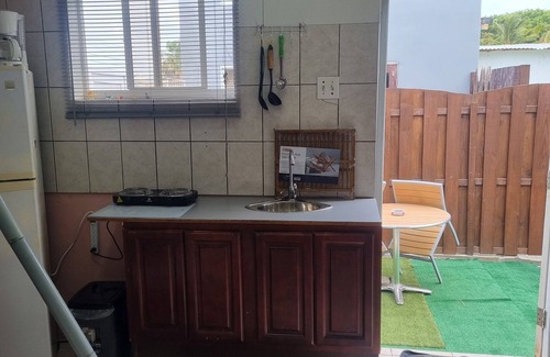 Paradijswijk Apartment | App 3, Cozy 1-bedroom apartment in gorgeous Oranjestad with WiFi, AC