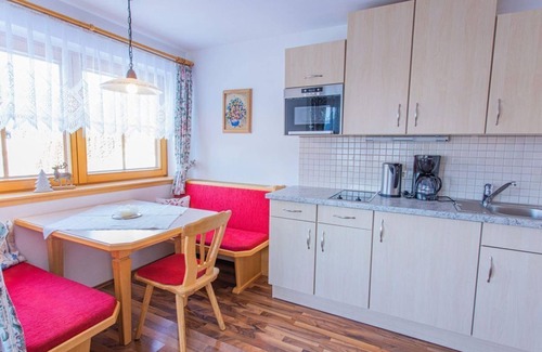 Ramsau am Dachstein Apartment | App. C Scheichenspitz/1 bedroom/shower, bath, WC - Landhaus Kirchgasser