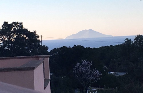 Capoliveri Apartment | App in freist. House, great sea view, beach + village within walking distance, max. 4 pers, baby