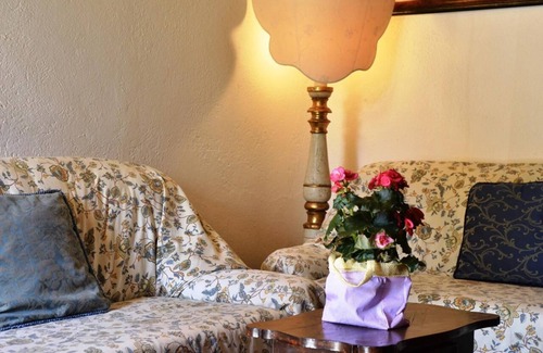 San Pietro a Cegliolo Apartment | APP. MUGHETTO x4 Beautiful farmhouse surrounded by nature, with swimming pool just 3 km from Cortona