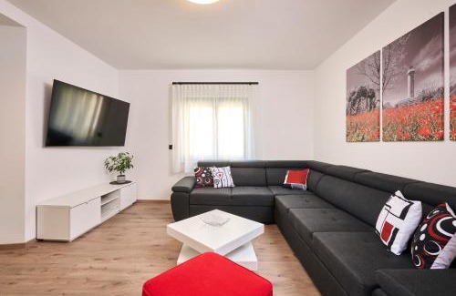 Umag Apartment | APP TiniS