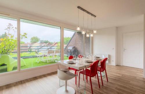 Roubaix Apartment | Appart 3 chambres avec parking privé et terrasse