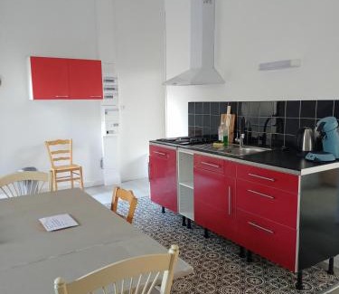 Noyen-sur-Sarthe Apartment | Appart 5 personnes