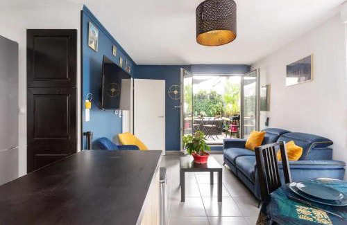 Eysines Apartment | Appart avec 3 chambres au pied du TRAM avec internet !