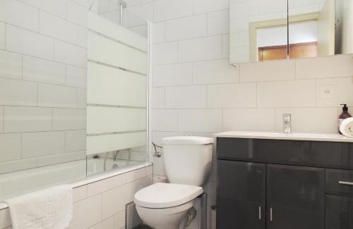 Haguenau Apartment | Appart'AZUR Haguenau - Centre Grand'Rue - Logements entiers pour voyageur pro