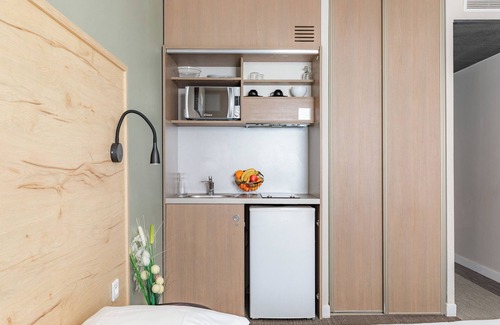 Le Rouet Apartment | Appart'City Confort Marseille Centre Prado Velodrome