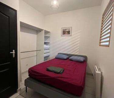Roubaix Apartment | appart cosy 2P- proche métro, Lille à 15 min