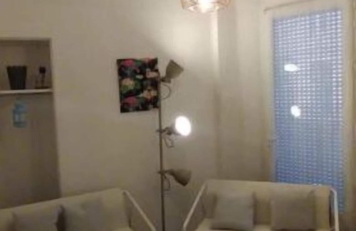 Madeleine-Champ de Mars Apartment | Appart. de Ville Quartier Dynamique