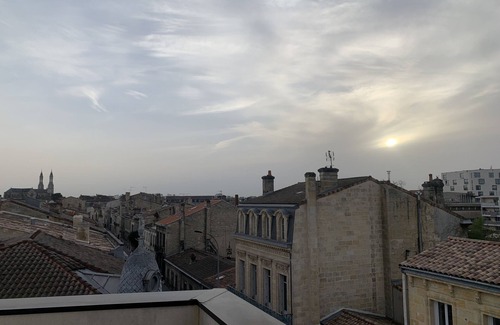 Bordeaux Sud Apartment | Appart Dernier Étage, Balcon, Parking Gratuit !