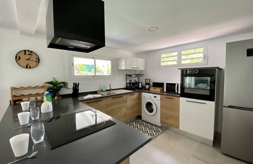 Pointe du Bout Apartment | Appart f3 standing renovated in the Three Islands, 200m beach = SUPER VACANCES