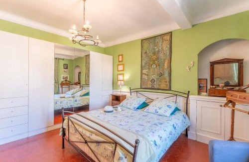 Avignon City Centre Apartment | Appart face au Palais des Papes