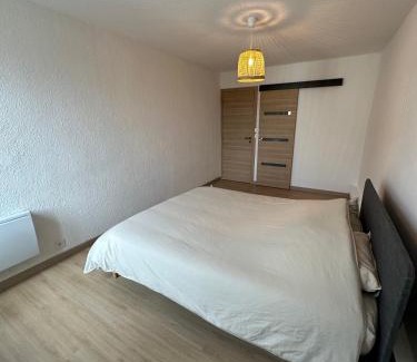 Saint-Donat-sur-l'Herbasse Apartment | Appartement T3 centre Saint donat