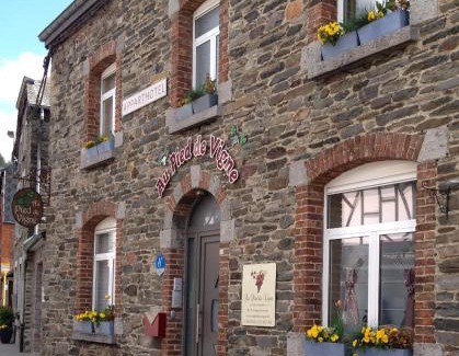 Vresse-sur-Semois Apartment | Appart Hotel Au Pied de Vigne