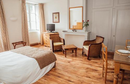Salins-les-Bains Hotel | Appart Hotel Charles Sander