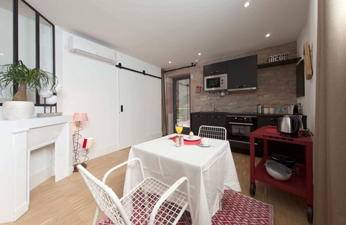 Louhans Apartment | Appart Hotel Eugenie