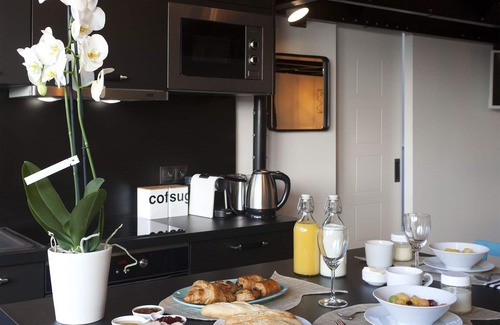 Louhans Apartment | Appart Hotel Eugenie