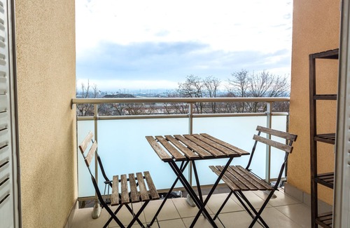 Bussiere - Cadiere Apartment | Appart Lumineux à Emplacement Idéal Refait à Neuf