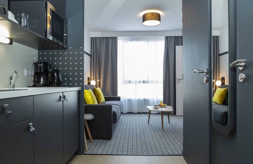 Downtown Le Havre Condo | Appart pour 4 Climatisé et Près de La Mer !