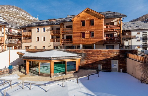 Abries Condo | Appart Spacieux + Confortable | Esprit Chalet