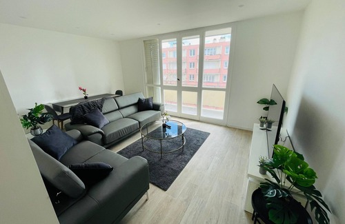 Bas du Mont-Mesly Apartment | Appart Spacieux - Porte Italie - Créteil 8 Pers