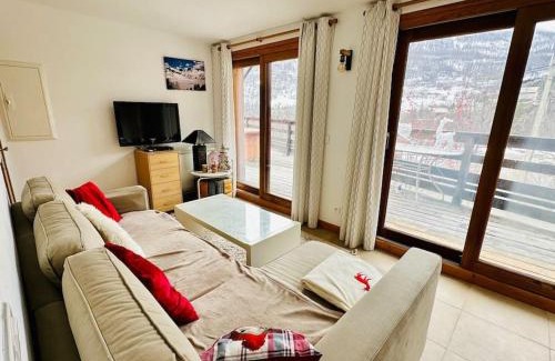 Allos Apartment | Appart T3 avec Terrasse de 60m2 Chalet Le Coucou ALLOS