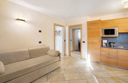 San Rocco Apartment | "Appartamento 1 Deluxe - Alpen Suite" with Mountain View, Garden & Wi-Fi