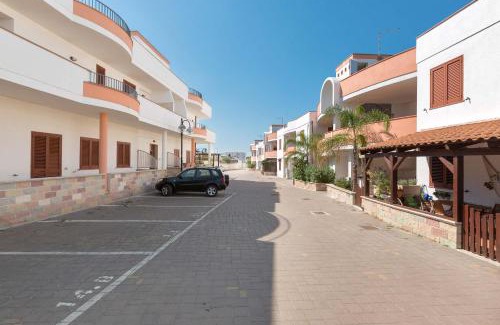 Sant'Isidoro Apartment | Appartamento Blumer by BarbarHouse