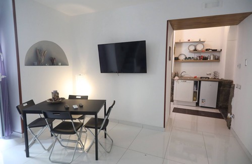 San Ferdinando House | Appartamento Centrale In Piazza Municipio