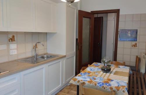 Rezza Apartment | Appartamento con posto auto privato comodo a centro e spiagge