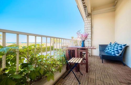 Riccione Apartment | Appartamento con Terrazza Fronte Mare