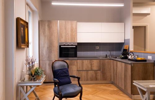 Quartiere Coppede Apartment | Appartamento Coppedè