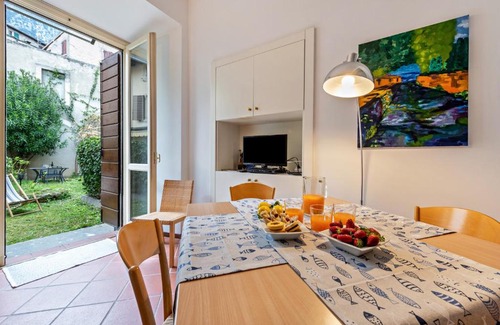 Gargnano Apartment | Appartamento dell'artista