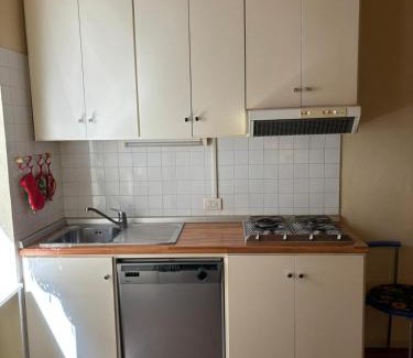 Oltretorrente Apartment | Appartamento F A L S T A F F