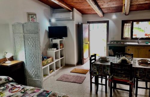 Sferracavallo Apartment | Appartamento Green Room