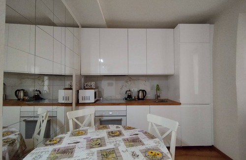 Domodossola Apartment | Appartamento Il Bottaio: Grazioso e Luminoso, Situato nel Cuore Della Città