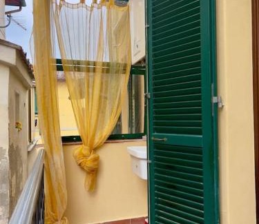 Calcinaia Apartment | Appartamento Il Girasole