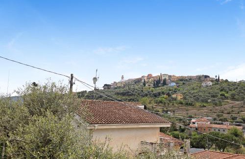 Diano San Pietro Apartment | Appartamento La Buraggia