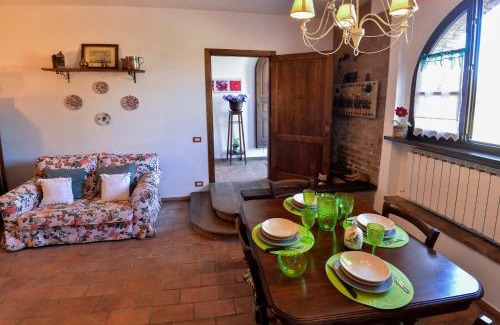 lsola d'Arbia Apartment | Appartamento Le Macine
