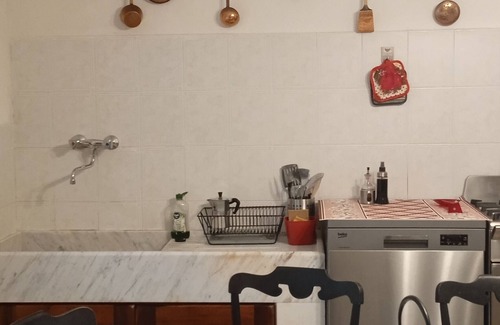 Buriano Apartment | Appartamento nel Caratteristico Borgo di Buriano a Pochi Minuti dal Mare