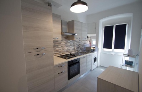 Varazze Apartment | Appartamento piazza Buccelli a 10 mt dal mare