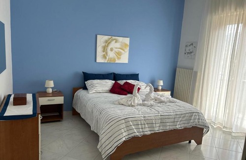 Piazza-Tralia-Pendolo Apartment | Appartamento Raffaella