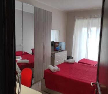 Mirafiori Apartment | APPARTAMENTO SANTA RITA Con due Camere InalpiArena 9 min CENTRO CITTA