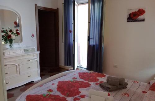 Bosa Historic Centre Apartment | Appartamento vacanze Le rose