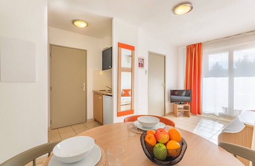 Grand Sud Apartment | Appart’City Classic Aix en Provence – La Duranne