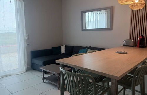 Saint-Jean-de-Monts Apartment | "Appartdugolf85" apartment with pool and beach - 100m away