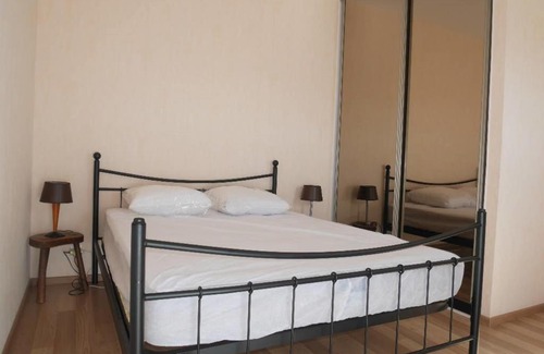 Saint-Gilles-Croix-de-Vie Apartment | Appartement Saint-Gilles-Croix-de-Vie, 2 pièces, 4 personnes - FR-1-91-137
